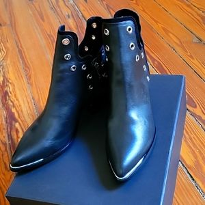 Teleport void bootie size 11 black leather and suede